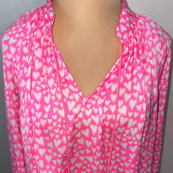 💕Crown & Ivy Pink Hearts Print Boho Tassel V-Neck Blouse Large EUC Lightweight🩷 - Picture 9 of 12